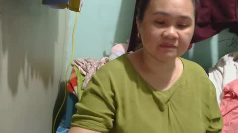 Snapshot of prettynhing chatting on December 2024 03:53:01 AM Nhing online show from December 2024 03:53:01 AM