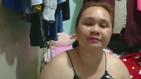 Snapshot of prettynhing chatting on February 2025 02:16:01 PM Nhing online show from February 2025 02:16:01 PM