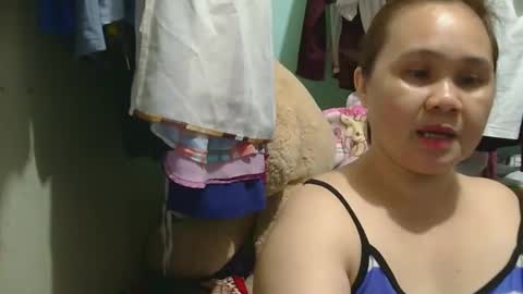 Snapshot of prettynhing chatting on February 2025 01:49:02 PM Nhing online show from February 2025 01:49:02 PM
