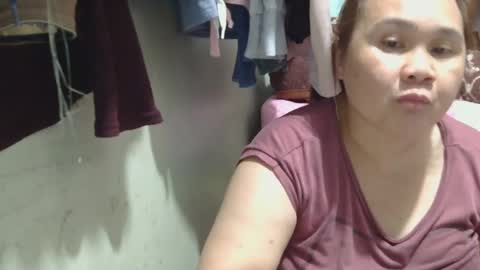Snapshot of prettynhing chatting on February 2025 11:31:01 AM Nhing online show from February 2025 11:31:01 AM