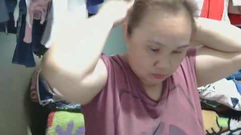 Snapshot of prettynhing chatting on February 2025 10:20:02 AM Nhing online show from February 2025 10:20:02 AM