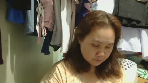 Snapshot of prettynhing chatting on March 2025 02:43:02 PM Nhing online show from March 2025 02:43:02 PM