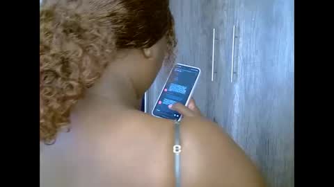 Snapshot of prettypearl_ chatting on January 2025 07:10:02 AM pearl online show from January 2025 07:10:02 AM
