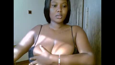 Snapshot of prettypearl_ chatting on January 2025 05:53:01 AM pearl online show from January 2025 05:53:01 AM