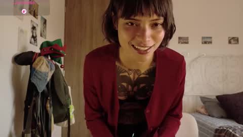 Juli online show from February 2026 10:05:02 PM