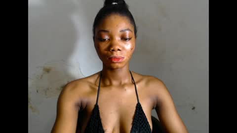 Snapshot of prettysexy6 chatting on April 2026 06:24:02 PM prettysexy6 online show from April 2026 06:24:02 PM