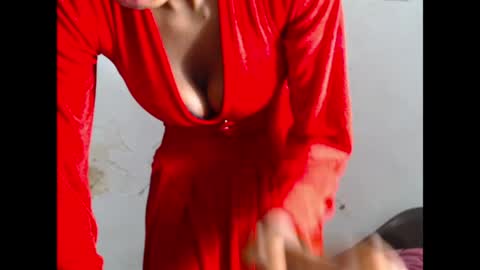 Snapshot of prettysexy6 chatting on April 2026 11:55:02 PM prettysexy6 online show from April 2026 11:55:02 PM