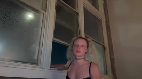 Dahlia online show from September 2025 01:22:02 AM