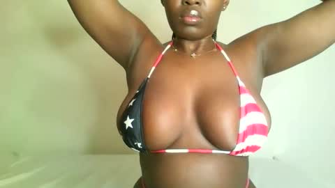 prettyvishy online show from October 2025 02:44:01 AM