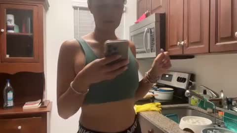 prettyyykittyyy22 online show from March 2026 02:35:01 AM