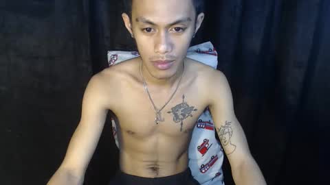 Snapshot of prince_gray69 chatting on October 2025 06:36:01 AM Prince online show from October 2025 06:36:01 AM