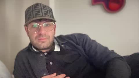 Snapshot of princea933 chatting on December 2025 06:27:02 PM PrinceA933 online show from December 2025 06:27:02 PM