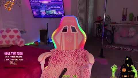 Cece  NEXT LIVESTREAM -- DEC. 4th  7 PM CST online show from October 2025 11:50:01 PM