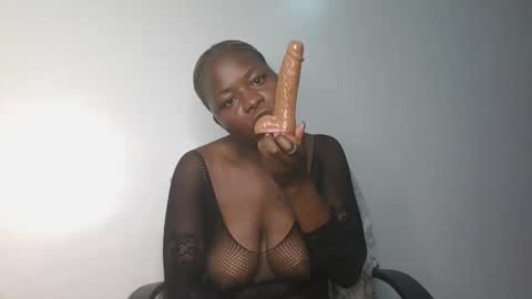 Snapshot of princess_chubby2 chatting on May 2026 02:02:01 PM Lesley online show from May 2026 02:02:01 PM