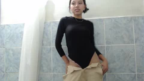  Elia  online show from January 2026 11:18:01 PM