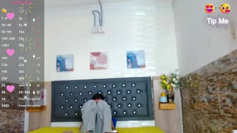 Princess Martinez online show from December 2025 04:38:01 PM