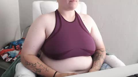 Snapshot of princess_pixielove chatting on May 2026 07:33:01 PM TomboyTease online show from May 2026 07:33:01 PM