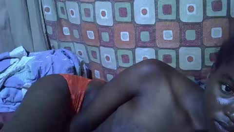 princess_scovia online show from October 2025 07:31:02 AM