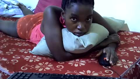 Snapshot of princess_scovia chatting on June 2026 06:46:01 AM princess_scovia online show from June 2026 06:46:01 AM