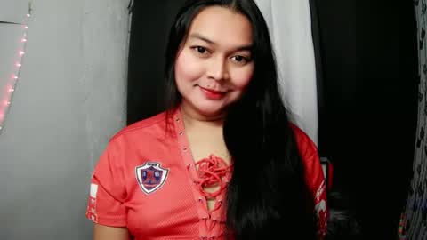 Snapshot of princessaimi69 chatting on November 2025 11:37:01 PM Aimi online show from November 2025 11:37:01 PM