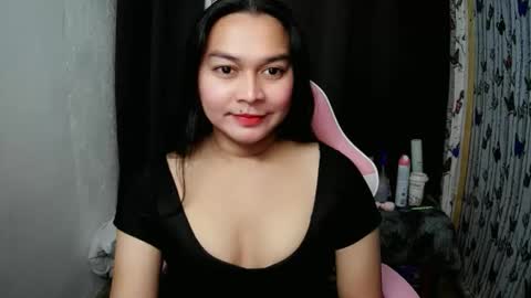 Snapshot of princessaimi69 chatting on February 2026 01:16:02 AM Aimi online show from February 2026 01:16:02 AM