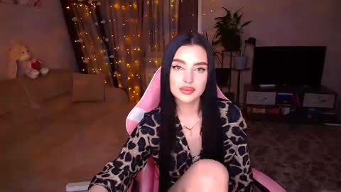 princessamira1 online show from December 2025 03:32:02 PM