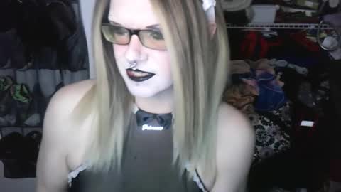 Snapshot of princessavery69 chatting on February 2026 07:36:01 AM Princess Avery online show from February 2026 07:36:01 AM