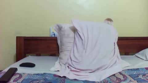 phelly online show from October 2025 06:38:02 PM