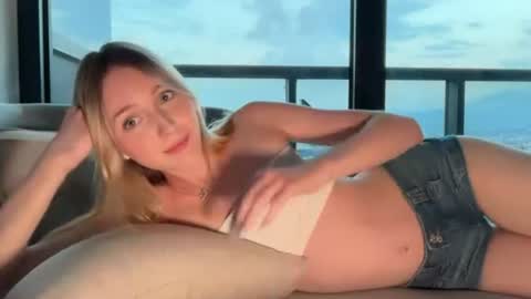 Kate online show from July 2026 04:46:01 PM