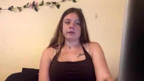 Snapshot of princesssnowflk84 chatting on July 2026 09:18:02 PM princesssnowflk84 online show from July 2026 09:18:02 PM