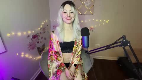 Snapshot of princessstarrxxx chatting on January 2026 02:14:02 AM Starr online show from January 2026 02:14:02 AM