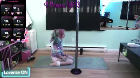 Tyff et Blast online show from February 2026 02:03:02 PM