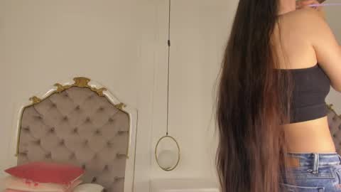 Marcela online show from April 2026 01:36:02 PM