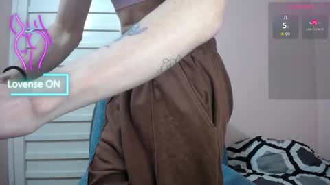 Snapshot of prinsess_sarita chatting on June 2026 11:49:02 PM prinsess_sarita online show from June 2026 11:49:02 PM