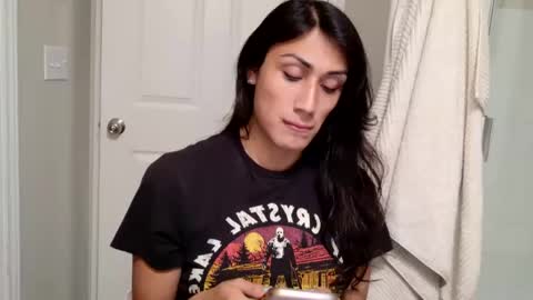 Snapshot of prinxessally chatting on March 2025 03:11:01 AM Prinxessally online show from March 2025 03:11:01 AM