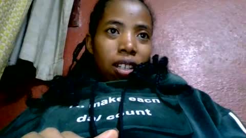 prisca880319 online show from June 2026 04:02:02 PM