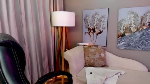 Priya Rose online show from December 2024 06:31:02 PM