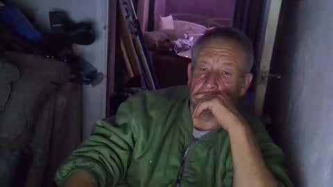 projectorepson online show from October 2025 07:00:01 PM