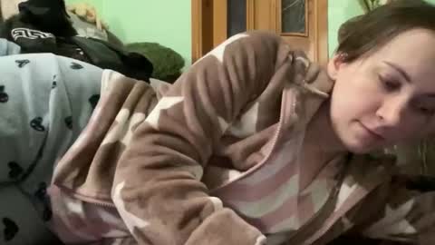 proud sweet 21 online show from December 2025 12:16:02 AM