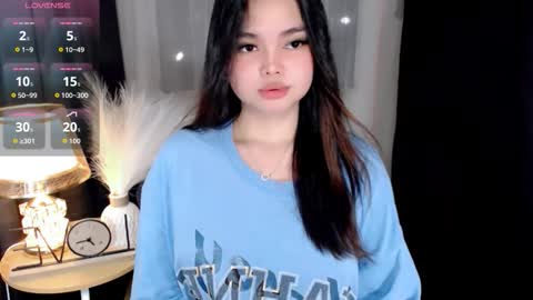 prtty abby03 on ig follow me love online show from September 2025 11:04:02 AM