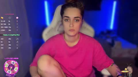 Queen of Pain online show from December 2025 07:34:02 PM