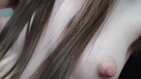 Snapshot of psychegirl chatting on December 2024 09:20:02 PM psychegirl online show from December 2024 09:20:02 PM