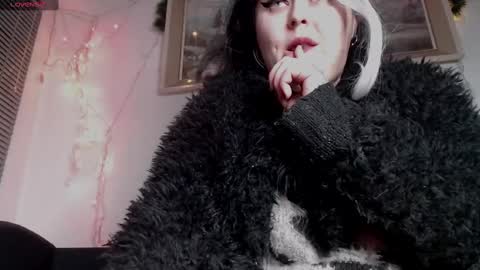 OlivePsy online show from January 2025 11:09:01 PM