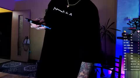 Snapshot of psyheya chatting on October 2025 01:23:02 PM LUCY ----- online show from October 2025 01:23:02 PM