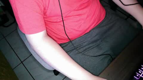 Snapshot of pt35l chatting on May 2026 10:41:02 PM your mysterious man online show from May 2026 10:41:02 PM