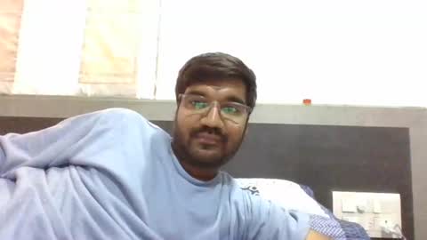 Snapshot of ptl1711 chatting on December 2024 09:06:02 AM ptl1711 online show from December 2024 09:06:02 AM