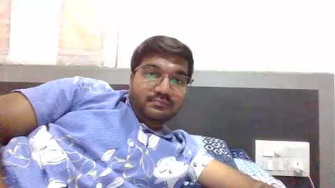 Snapshot of ptl1711 chatting on January 2025 09:11:02 AM ptl1711 online show from January 2025 09:11:02 AM