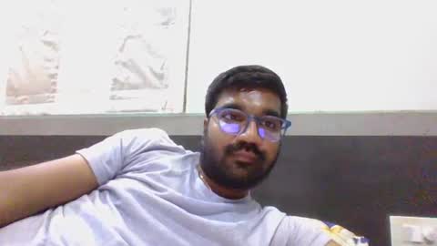 Snapshot of ptl1711 chatting on September 2025 12:18:01 PM ptl1711 online show from September 2025 12:18:01 PM