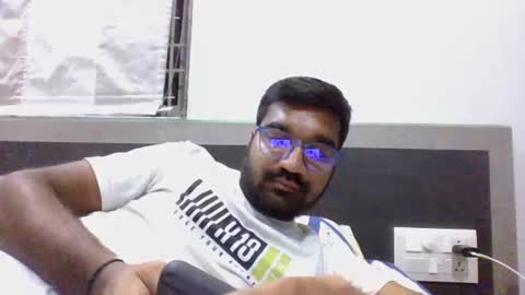 Snapshot of ptl1711 chatting on November 2025 04:31:02 PM ptl1711 online show from November 2025 04:31:02 PM