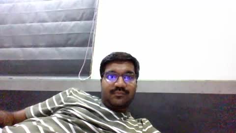 Snapshot of ptl1711 chatting on July 2026 06:06:02 PM ptl1711 online show from July 2026 06:06:02 PM